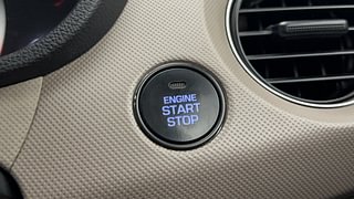 Used 2014 Hyundai Grand i10 [2013-2017] Asta 1.2 Kappa VTVT Petrol Manual top_features Keyless start