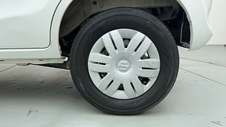 Used 2017 Maruti Suzuki Alto 800 [2016-2019] Lxi Petrol Manual tyres LEFT REAR TYRE RIM VIEW