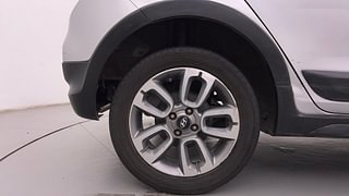 Used 2016 Hyundai i20 Active [2015-2020] 1.2 S Petrol Manual tyres RIGHT REAR TYRE RIM VIEW