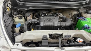 Used 2016 Hyundai Eon [2011-2018] Magna + Petrol Manual engine ENGINE RIGHT SIDE VIEW