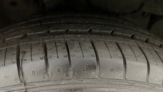 Used 2019 Honda WR-V [2017-2020] i-VTEC S Petrol Manual tyres RIGHT FRONT TYRE TREAD VIEW