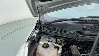 Used 2018 Ford Figo Aspire [2015-2019] Titanium1.5 TDCi Diesel Manual engine ENGINE RIGHT SIDE HINGE & APRON VIEW