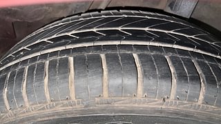 Used 2014 Honda City [2014-2017] SV Petrol Manual tyres LEFT REAR TYRE TREAD VIEW