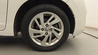 Used 2018 honda Jazz V CVT Petrol Automatic tyres RIGHT FRONT TYRE RIM VIEW