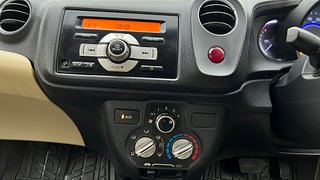 Used 2015 Honda Amaze [2013-2016] 1.2 S AT i-VTEC Petrol Automatic interior MUSIC SYSTEM & AC CONTROL VIEW