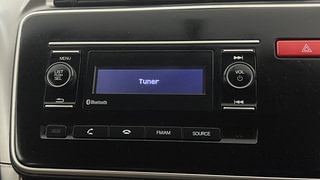 Used 2014 Honda City [2014-2017] SV Petrol Manual top_features Integrated (in-dash) music system