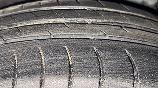 Used 2014 Hyundai Grand i10 [2013-2017] Asta 1.2 Kappa VTVT Petrol Manual tyres LEFT REAR TYRE TREAD VIEW