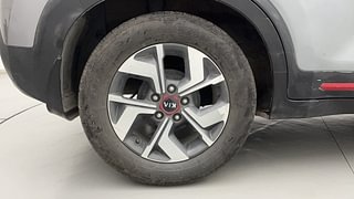 Used 2021 Kia Sonet GTX Plus 1.5 AT Diesel Automatic tyres RIGHT REAR TYRE RIM VIEW