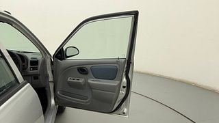 Used 2012 Maruti Suzuki Alto K10 [2010-2014] VXi CNG (Outside Fitted) Petrol+cng Manual interior RIGHT FRONT DOOR OPEN VIEW