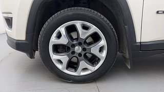 Used 2019 JEEP Compass [2017-2021] Limited Plus 1.4 Petrol Petrol Automatic tyres LEFT FRONT TYRE RIM VIEW