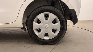 Used 2021 Maruti Suzuki Wagon R 1.2 [2019-2022] VXI AMT Petrol Automatic tyres LEFT REAR TYRE RIM VIEW