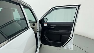 Used 2023 Maruti Suzuki Wagon R 1.0 VXI CNG Petrol+cng Manual interior RIGHT FRONT DOOR OPEN VIEW