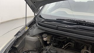 Used 2018 Hyundai Elite i20 [2014-2018] Sportz 1.2 Petrol Manual engine ENGINE RIGHT SIDE HINGE & APRON VIEW