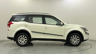Used 2019 Mahindra XUV500 [2017-2021] W9 AT Diesel Automatic exterior RIGHT SIDE VIEW
