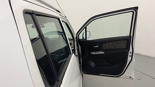 Used 2013 Maruti Suzuki Wagon R 1.0 [2010-2019] LXi Petrol Manual interior RIGHT FRONT DOOR OPEN VIEW