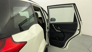 Used 2019 Mahindra XUV500 [2017-2021] W9 AT Diesel Automatic interior RIGHT REAR DOOR OPEN VIEW