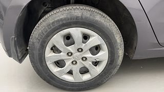 Used 2018 Hyundai Elite i20 [2014-2018] Sportz 1.2 Petrol Manual tyres RIGHT REAR TYRE RIM VIEW