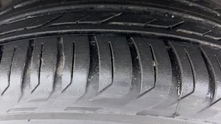 Used 2019 JEEP Compass [2017-2021] Limited Plus 1.4 Petrol Petrol Automatic tyres LEFT FRONT TYRE TREAD VIEW