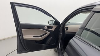 Used 2018 Hyundai Elite i20 [2014-2018] Sportz 1.2 Petrol Manual interior LEFT FRONT DOOR OPEN VIEW