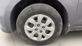 Used 2018 Hyundai Elite i20 [2014-2018] Sportz 1.2 Petrol Manual tyres LEFT FRONT TYRE RIM VIEW