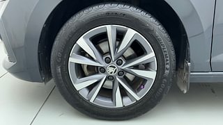 Used 2022 Skoda Slavia Style 1.0L TSI MT Petrol Manual tyres LEFT FRONT TYRE RIM VIEW