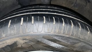 Used 2021 Kia Sonet GTX Plus 1.5 AT Diesel Automatic tyres LEFT FRONT TYRE TREAD VIEW