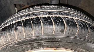 Used 2016 Datsun GO [2014-2019] T Petrol Manual tyres LEFT FRONT TYRE TREAD VIEW