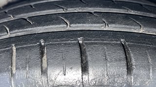 Used 2021 null Diesel Automatic tyres RIGHT REAR TYRE TREAD VIEW