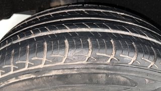 Used 2018 Maruti Suzuki Baleno [2015-2019] Delta Petrol Petrol Manual tyres RIGHT REAR TYRE TREAD VIEW