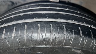 Used 2015 Honda City [2014-2017] VX CVT Petrol Automatic tyres LEFT FRONT TYRE TREAD VIEW