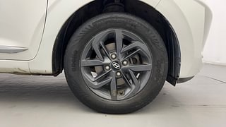 Used 2021 null Diesel Automatic tyres RIGHT FRONT TYRE RIM VIEW