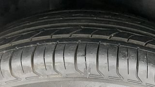 Used 2011 Maruti Suzuki Swift [2007-2011] VDi Diesel Manual tyres RIGHT REAR TYRE TREAD VIEW