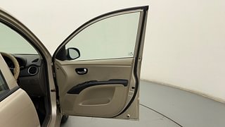 Used 2011 Hyundai i10 [2010-2016] Magna 1.2 Petrol Petrol Manual interior RIGHT FRONT DOOR OPEN VIEW