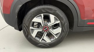 Used 2020 Kia Sonet GTX Plus 1.0 DCT Petrol Automatic tyres RIGHT REAR TYRE RIM VIEW