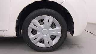 Used 2017 Hyundai Xcent [2017-2019] E+ CNG (Outside Fitted) Petrol+cng Manual tyres RIGHT FRONT TYRE RIM VIEW
