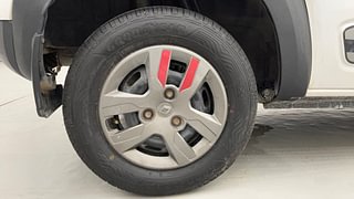 Used 2016 Renault Kwid [2017-2019] RXT 1.0 SCE Special Petrol Manual tyres RIGHT REAR TYRE RIM VIEW