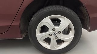 Used 2016 Honda City [2014-2017] V Petrol Manual tyres LEFT REAR TYRE RIM VIEW