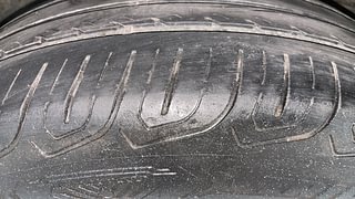 Used 2015 Honda City [2014-2017] S Petrol Manual tyres RIGHT REAR TYRE TREAD VIEW