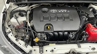 Used 2015 Toyota Corolla Altis [2014-2017] VL AT Petrol Petrol Automatic engine ENGINE RIGHT SIDE VIEW