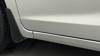 Used 2016 honda Jazz V Petrol Manual dents MINOR SCRATCH