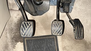 Used 2022 Maruti Suzuki Dzire ZXI Plus Petrol Manual interior PEDALS VIEW