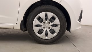 Used 2015 Hyundai Xcent [2014-2017] Prime T Plus CRDI Diesel Manual tyres RIGHT FRONT TYRE RIM VIEW