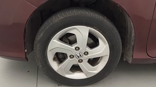 Used 2016 Honda City [2014-2017] V Petrol Manual tyres LEFT FRONT TYRE RIM VIEW