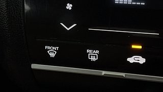 Used 2016 honda Jazz V Petrol Manual top_features Rear defogger
