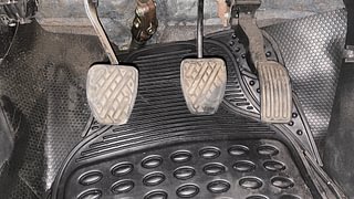 Used 2013 Nissan Micra Active [2012-2020] XL Petrol Manual interior PEDALS VIEW