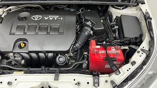 Used 2015 Toyota Corolla Altis [2014-2017] VL AT Petrol Petrol Automatic engine ENGINE LEFT SIDE VIEW