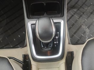 Used 2017 Maruti Suzuki Dzire [2017-2020] ZXi AMT Petrol Automatic interior GEAR  KNOB VIEW