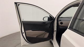 Used 2015 Hyundai Xcent [2014-2017] Prime T Plus CRDI Diesel Manual interior LEFT FRONT DOOR OPEN VIEW