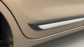 Used 2022 Maruti Suzuki Dzire ZXI Plus Petrol Manual dents MINOR SCRATCH
