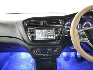 Used 2019 Hyundai i20 Active [2015-2020] 1.2 SX Petrol Manual interior MUSIC SYSTEM & AC CONTROL VIEW